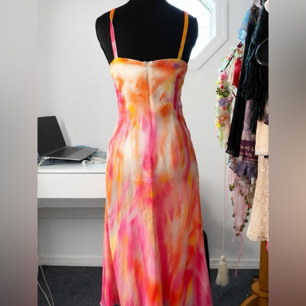 Silk Italian dress - Picture 4 of 9